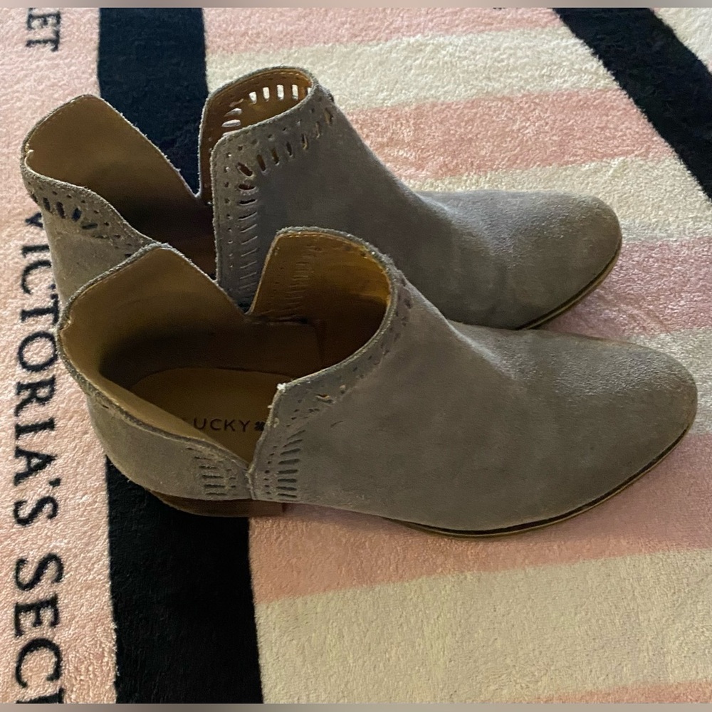 Lucky Brand Bustina gray ankle boots 6.5 - Picture 5 of 13